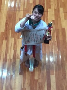 1503139191049-554x739